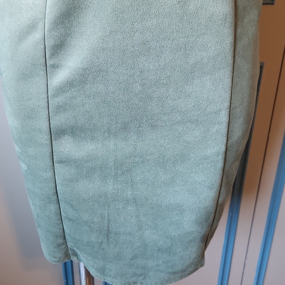Miami for Francesca’s Ruched Sage Green Mini Dress - Picture 5 of 13